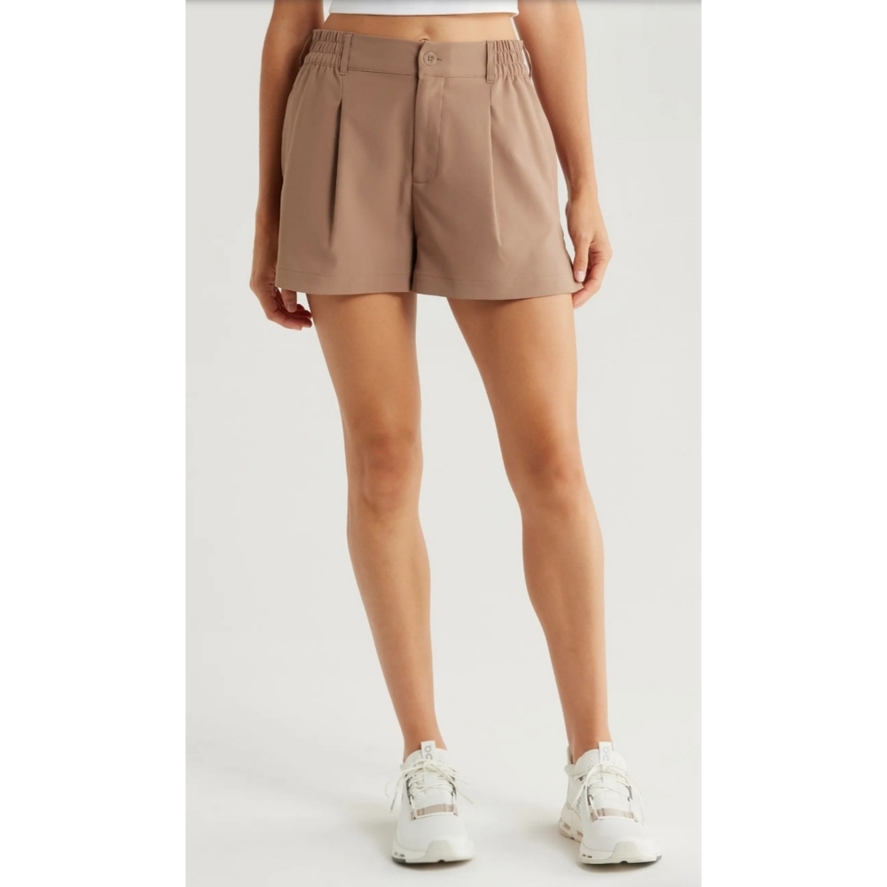 NWT! Beyond Yoga Women's Status Shorts Khaki Lightweight Yoga Loungewear Small